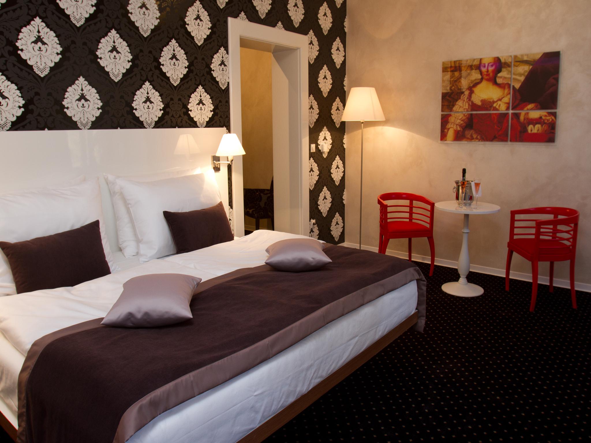 Ea Hotel Tereziansky Dvur Hradec Králové Extérieur photo