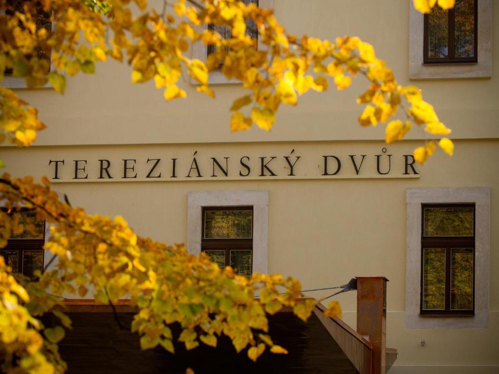 Ea Hotel Tereziansky Dvur Hradec Králové Extérieur photo