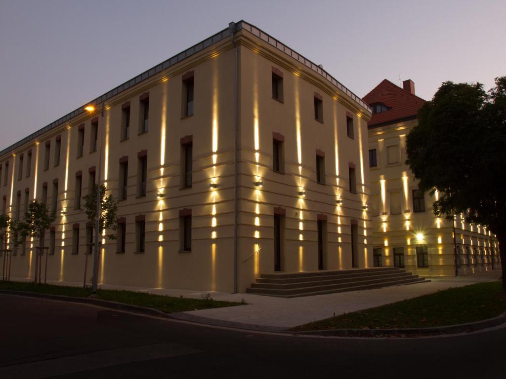 Ea Hotel Tereziansky Dvur Hradec Králové Extérieur photo