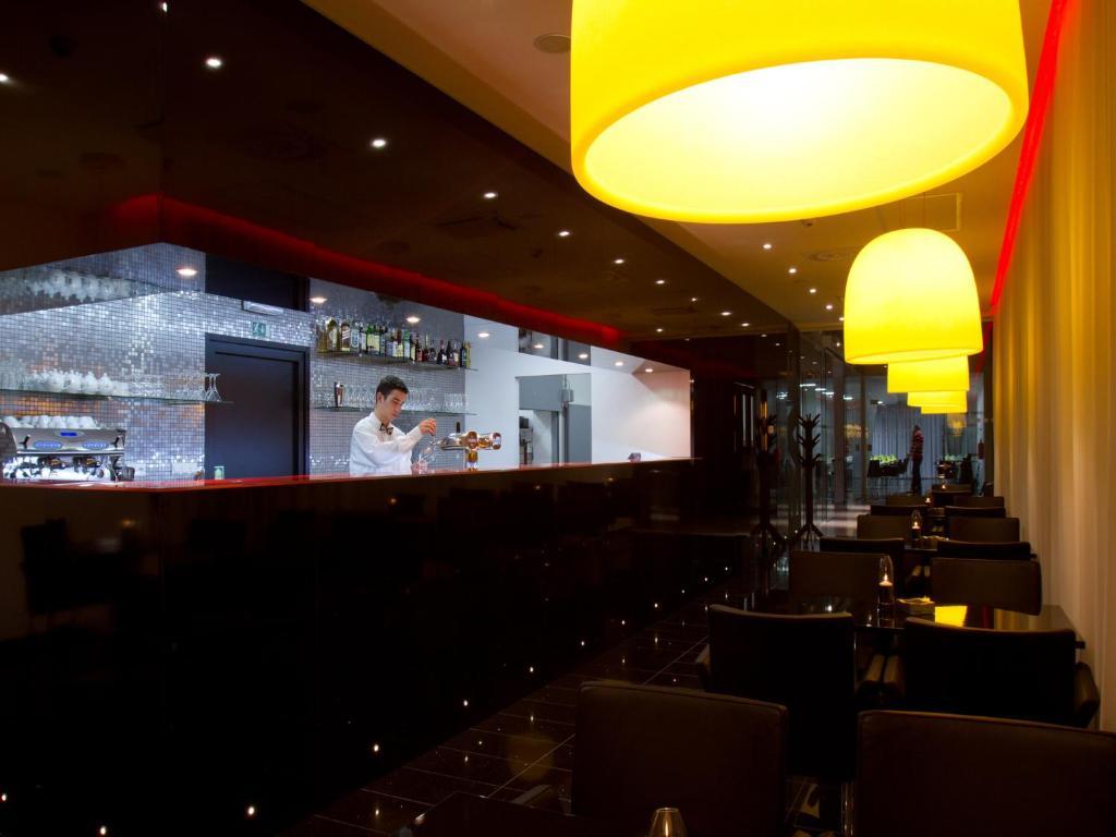 Ea Hotel Tereziansky Dvur Hradec Králové Extérieur photo