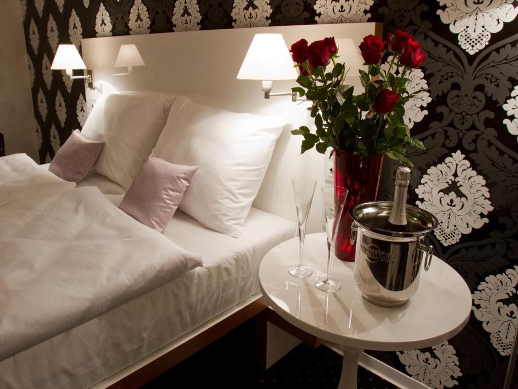 Ea Hotel Tereziansky Dvur Hradec Králové Extérieur photo
